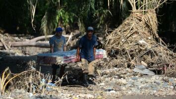 Iota deja a miles de personas sin hogar y provoca deslaves e inundaciones en su paso por el sur de Nicaragua